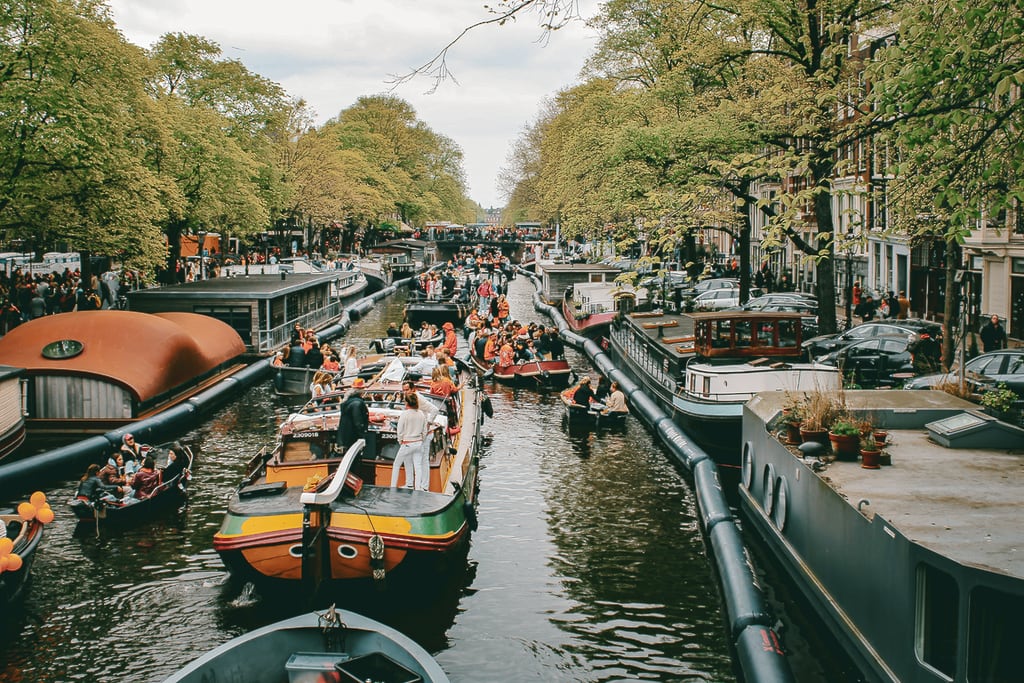 Rent a boat for King's Day 2025 in Amsterdam April 26th 2025
