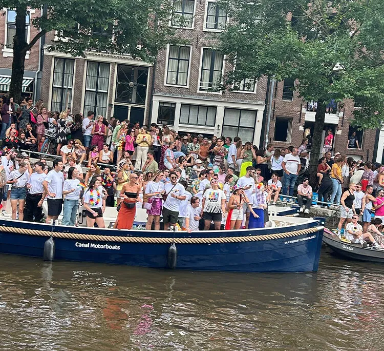 gay pride party boat amsterdam