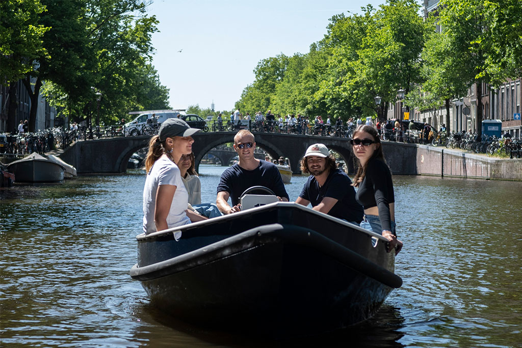 Affitta una barca nel centro di Amsterdam