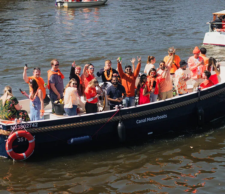 Koningsdag amsterdam rondvaart