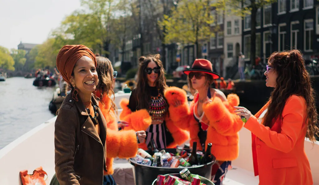 feestboot prive koningsdag amsterdam