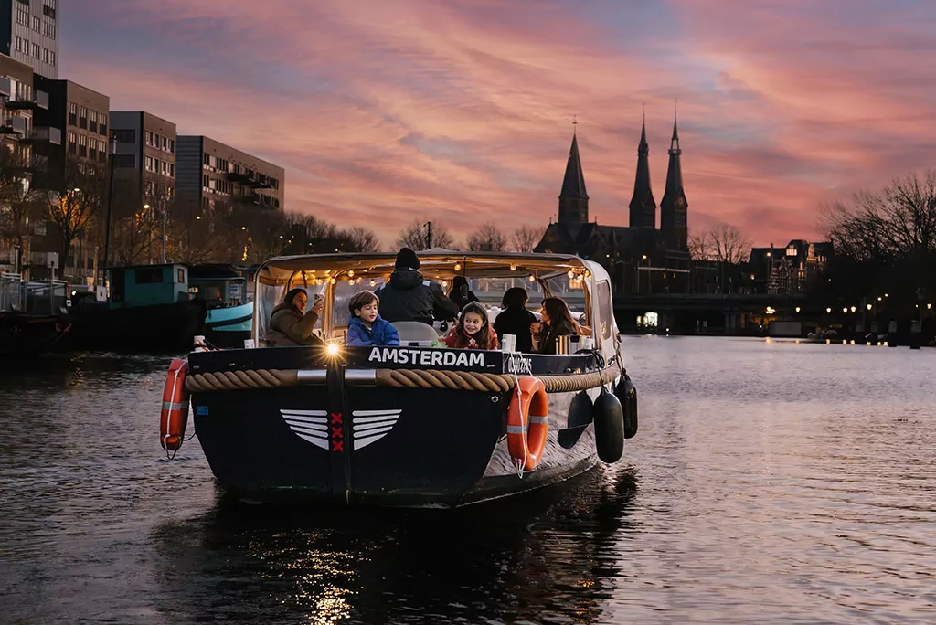 Private boat Amsterdam with captain