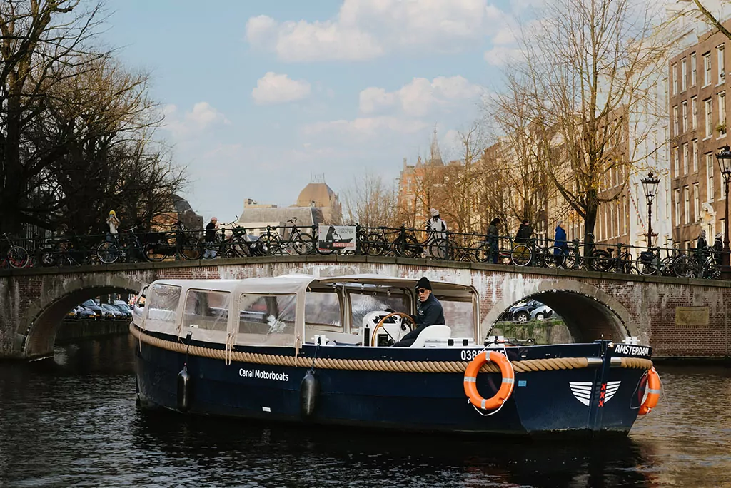 prive boot amsterdam